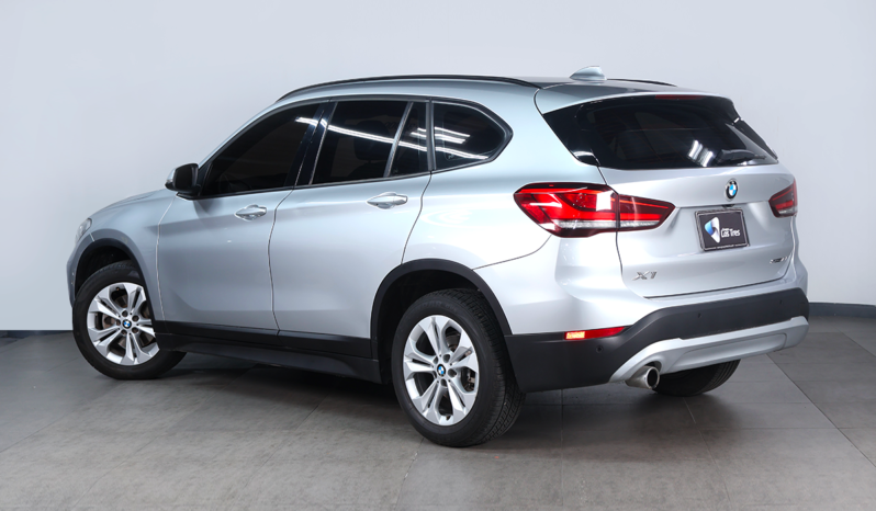 BMW X1 2022 lleno