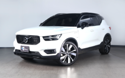 XC40 HYBRID_3-4